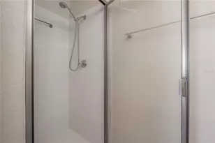 12261 Sailwinds Dr, Largo, FL 33773 - Photo 26