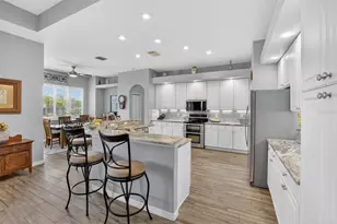 3615 Gaviota Dr, Sun City Center, FL 33573 - Photo 12