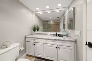 4450 Gulf Blvd, Saint Pete Beach, FL 33706 - Photo 20