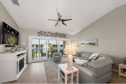 11510 Shipwatch Drive #1373, Largo, FL 33774 - Photo 16