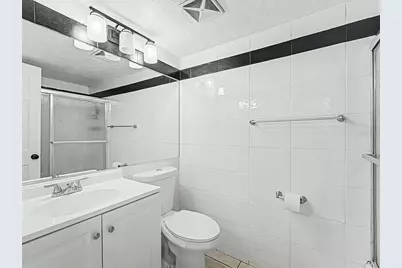 6321 Newtown Circle #21B8, Tampa, FL 33615 - Photo 14