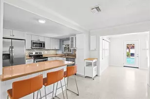 1022 Sunnydale Dr, Clearwater, FL 33755 - Photo 14