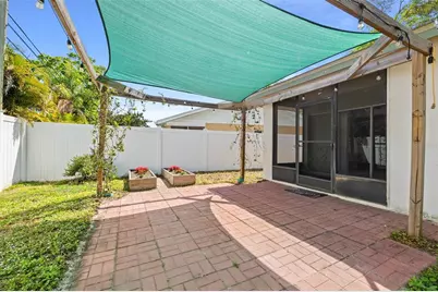 2715 63rd Terrace N #B, Saint Petersburg, FL 33702 - Photo 20