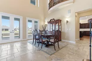 715 Islebay Dr, Apollo Beach, FL 33572 - Photo 10