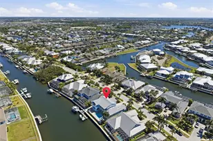 715 Islebay Dr, Apollo Beach, FL 33572 - Photo 74