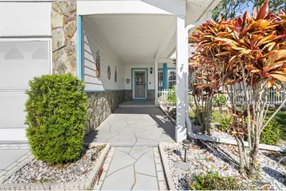 7107 Pond View Court, Spring Hill, FL 34606 - Photo 4