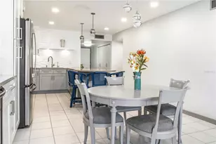 105 Island Way, Clearwater Beach, FL 33767 - Photo 6