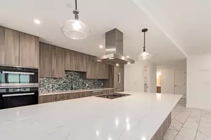 15 Avalon St, Clearwater Beach, FL 33767 - Photo 36