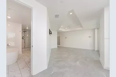 15 Avalon Street #303, Clearwater Beach, FL 33767 - Photo 18