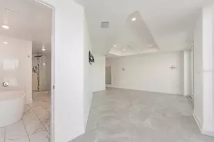 15 Avalon St, Clearwater Beach, FL 33767 - Photo 18