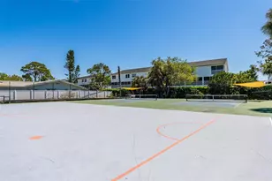 14792 Imperial Point Dr S, Largo, FL 33774 - Photo 40