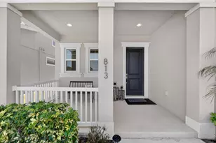 813 Winterside Dr, Apollo Beach, FL 33572 - Photo 4