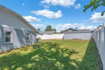 2805 Tammarron Lane, Brandon, FL 33511 - Photo 24