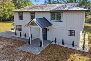 6902 E 29th Ave, Tampa, FL 33619 - Photo 2