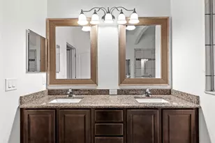 8531 May Port Ct, Land O Lakes, FL 34638 - Photo 18