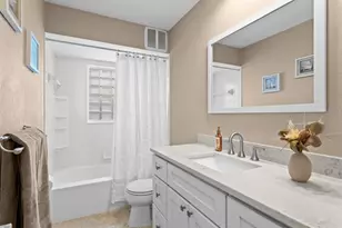 8645 Pinetree Dr W, Seminole, FL 33772 - Photo 38
