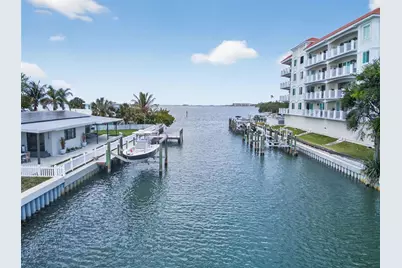 1866 Venetian Point Drive, Clearwater, FL 33755 - Photo 2