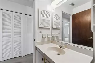 3280 37th Way S, Saint Petersburg, FL 33711 - Photo 28