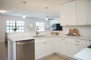 4110 W Leila Ave, Tampa, FL 33616 - Photo 12