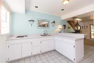 17616 Eagle Ln, Lutz, FL 33558 - Photo 8