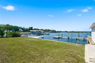 915 Bayshore Dr, Tarpon Springs, FL 34689 - Photo 76