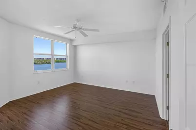 6575 99th Way N #22205, Saint Petersburg, FL 33708 - Photo 18