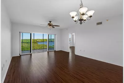 6575 99th Way N #22205, Saint Petersburg, FL 33708 - Photo 4