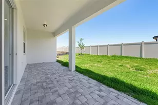 33383 Herds Hallow Wy, Wesley Chapel, FL 33545 - Photo 16