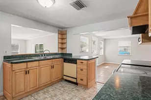 4712 30th St W, Bradenton, FL 34207 - Photo 12