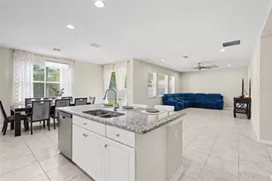 30789 Parrot Reef Ct, Wesley Chapel, FL 33545 - Photo 14