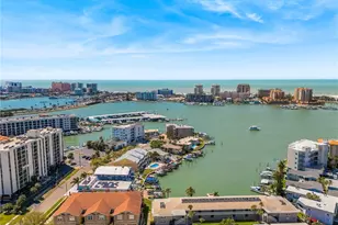 400 Island Way, Clearwater Beach, FL 33767 - Photo 2