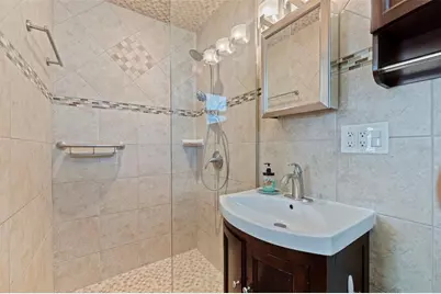 280 38th Avenue SE, Saint Petersburg, FL 33705 - Photo 24