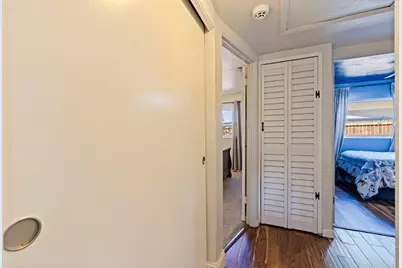 280 38th Avenue SE, Saint Petersburg, FL 33705 - Photo 20