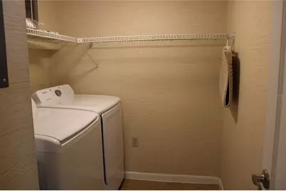 3345 Crystal Court E #E, Palm Harbor, FL 34685 - Photo 8