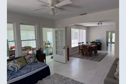 850 Mandalay Avenue, Clearwater Beach, FL 33767 - Photo 8
