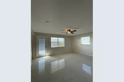 3900 14th Lane NE, Saint Petersburg, FL 33703 - Photo 8