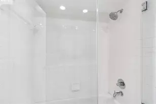 9421 Willow Cove Ct, Tampa, FL 33647 - Photo 30