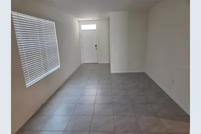 17007 Blister Wing Drive, Wimauma, FL 33598 - Photo 4