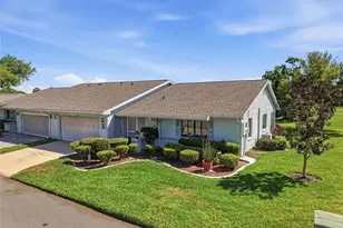 2629 Lancaster Dr, Sun City Center, FL 33573 - Photo 2