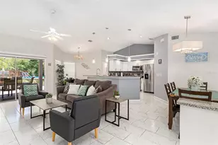 9105 S Zanmar Dr, Floral City, FL 34436 - Photo 4