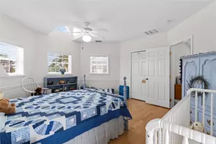 11445 9th St E, Treasure Island, FL 33706 - Photo 34