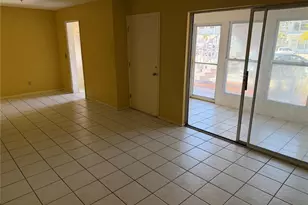 1221 Drew St, Clearwater, FL 33755 - Photo 2