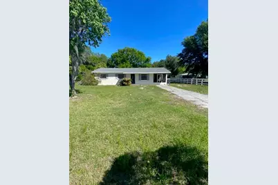 4316 E Knights Griffin Road, Plant City, FL 33565 - Photo 2