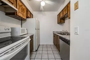 4208 Winding Moss Trail, Tampa, FL 33613 - Photo 8