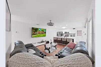 7608 Barry Road, Tampa, FL 33615 - Photo 24