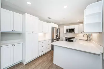 7927 11th Avenue S, Saint Petersburg, FL 33707 - Photo 16