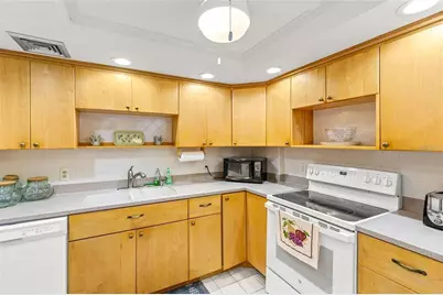 [Address not provided], Treasure Island, FL 33706 - Photo 4