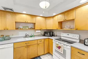 [Address not provided], Treasure Island, FL 33706 - Photo 4