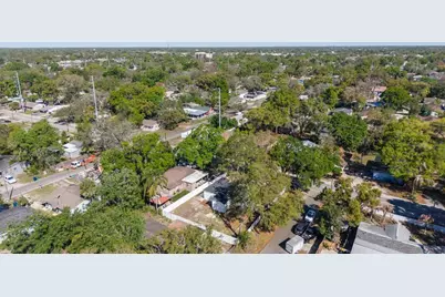 10124 N Hyacinth Avenue, Tampa, FL 33612 - Photo 24