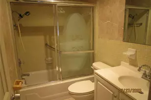 5945 21st St N, Saint Petersburg, FL 33714 - Photo 18